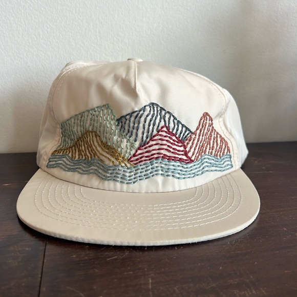 Patagonia Accessories - Mountain hat - Hand stitched mountain hat NEW!